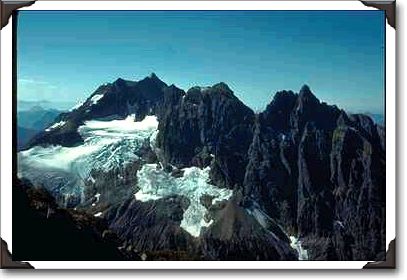 Vertical Peaks With Glacier Vertical Peaks With Glacier