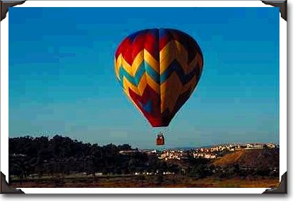Hot-air balloon over Fairbanks Ranch Hot-air balloon over Fairbanks Ranch