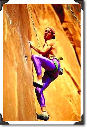 Rock climbing, canyon lands Rock climbing, canyon lands