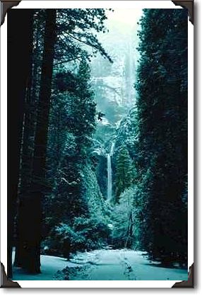 Yosemite Falls and snow, Yosemite National Park, California Yosemite Falls and snow, Yosemite National Park, California