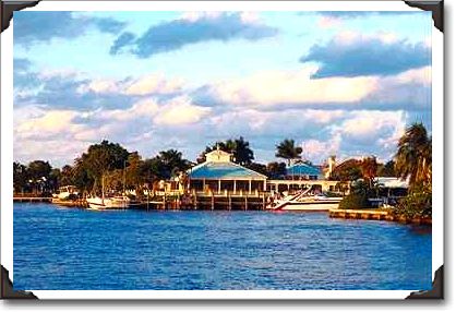 Secluded waterfront estates Secluded waterfront estates