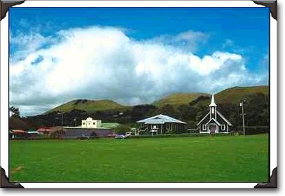 Church and building in Waimea Church and building in Waimea
