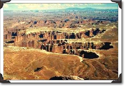 Monument Basin, Canyonlands National Park, Utah Monument Basin, Canyonlands National Park, Utah