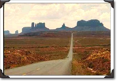 US 163, Monument Valley Tribal Park, Painted Desert US 163, Monument Valley Tribal Park, Painted Desert