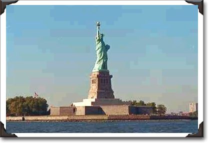Statue of Liberty, New York Harbor, New York City Statue of Liberty, New York Harbor, New York City