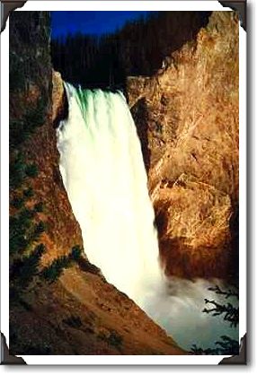 Lower Yellowstone Falls, Yellowstone National Park, Wyoming Lower Yellowstone Falls, Yellowstone National Park, Wyoming