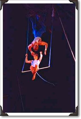 Acrobatics, Circus Circus Acrobatics, Circus Circus