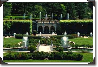 Main fountain garden, Longwood Gardens, Pennsylvania Main fountain garden, Longwood Gardens, Pennsylvania