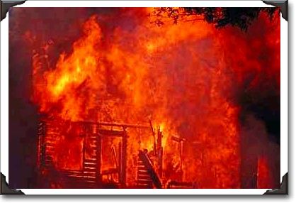 House fire in wind, Alabama House fire in wind, Alabama