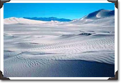Kelso Dunes, near Death Valley, California Kelso Dunes, near Death Valley, California