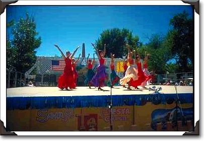 Dancers on stage, Santa Fe, New Mexico Dancers on stage, Santa Fe, New Mexico