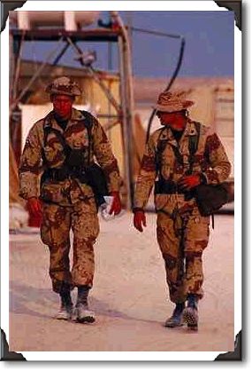 United States Marines in desert uniform, Gulf War United States Marines in desert uniform, Gulf War