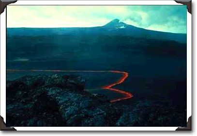 Lava lake and Pu'u O'o in background, Big Island, Hawaii Lava lake and Pu'u O'o in background, Big Island, Hawaii