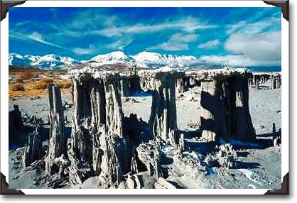 Sand tufa formations, Mono Lake, California Sand tufa formations, Mono Lake, California