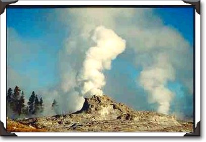 Castle Geyser eruption, Upper Geyser Basin, Yellowstone National Park Castle Geyser eruption, Upper Geyser Basin, Yellowstone National Park