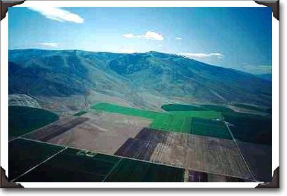 Mountain, fields, Burley, Idaho Mountain, fields, Burley, Idaho