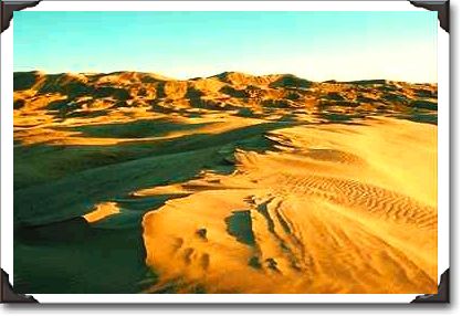 Kelso Dunes, near Death Valley, California Kelso Dunes, near Death Valley, California