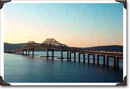 Hudson River, Tapanzee, New York thruway, New York Hudson River, Tapanzee, New York thruway, New York