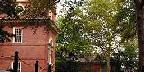 Cobblestone alley to Independence Hall